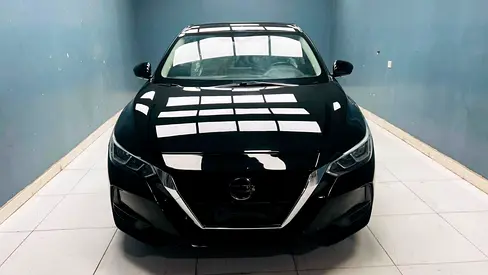 نیسان Sentra — نمای 2