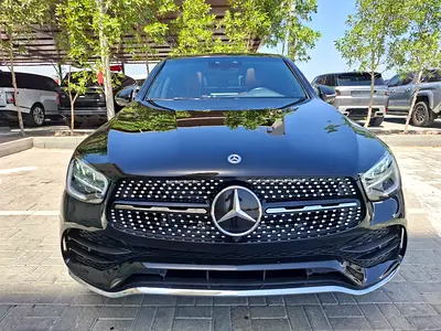 مرسدس بنز GLC Coupe 200 — نمای 2